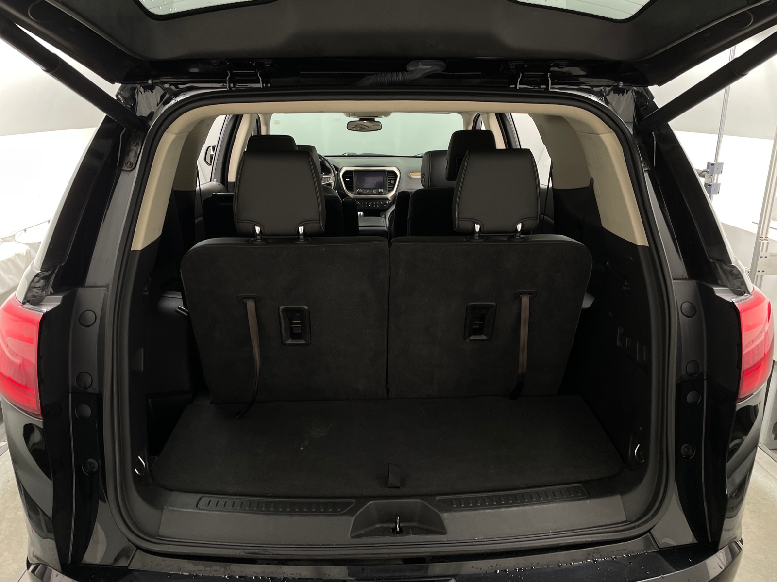 Thumbnail: 2019 GMC Acadia - 6