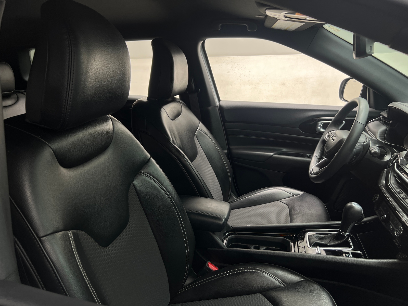 Thumbnail: 2023 Jeep Compass - 2
