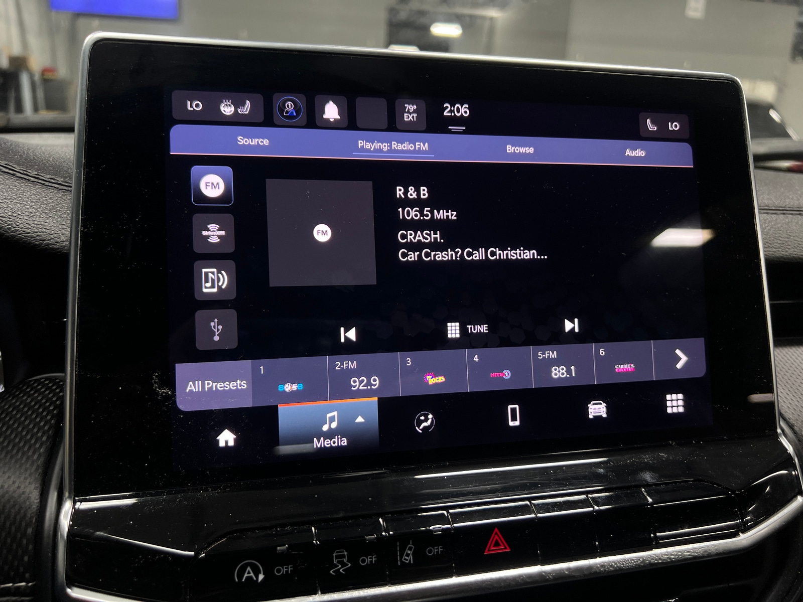 Thumbnail: 2023 Jeep Compass - 4