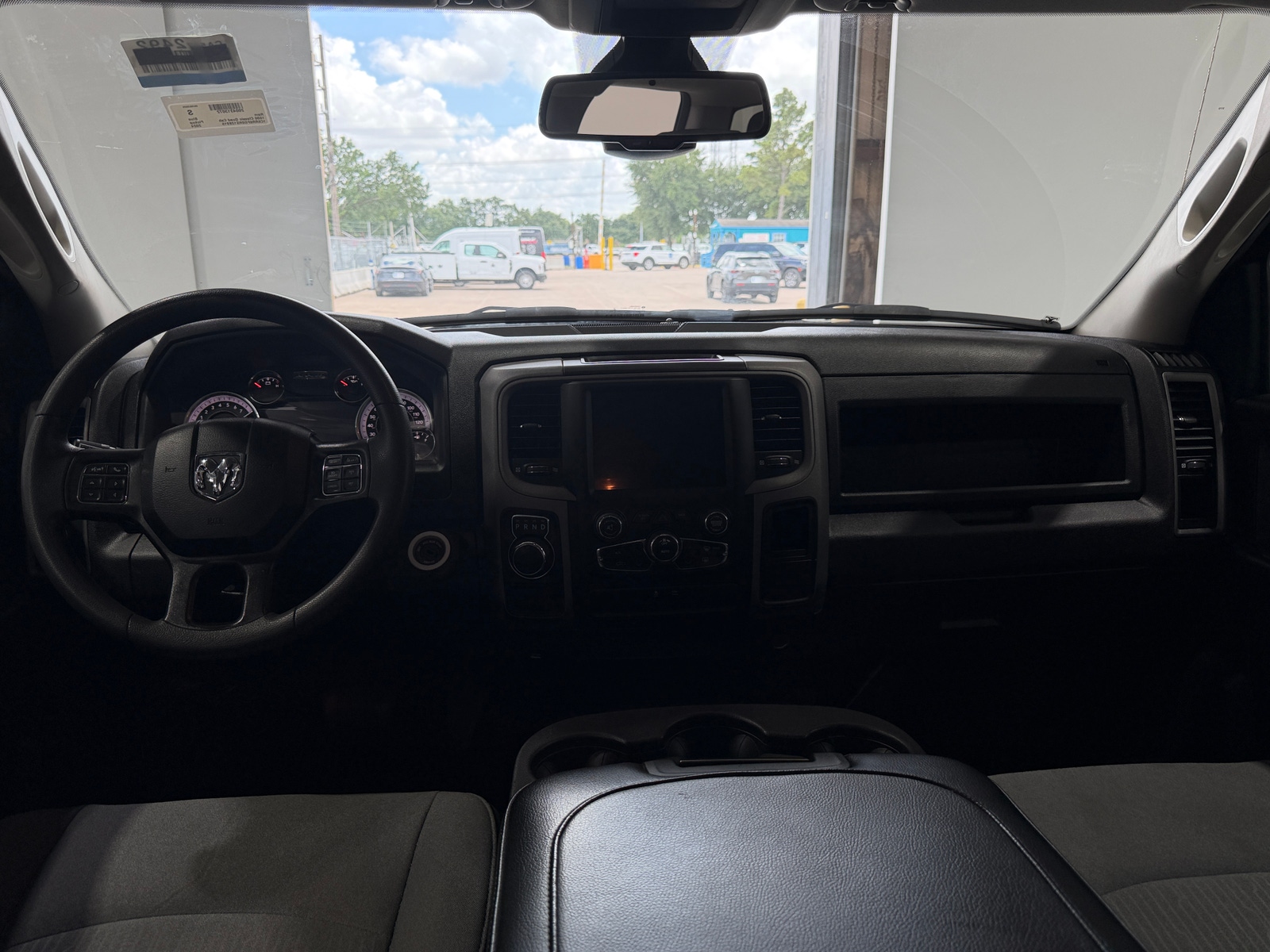 Thumbnail: 2024 RAM 1500 Classic - 3