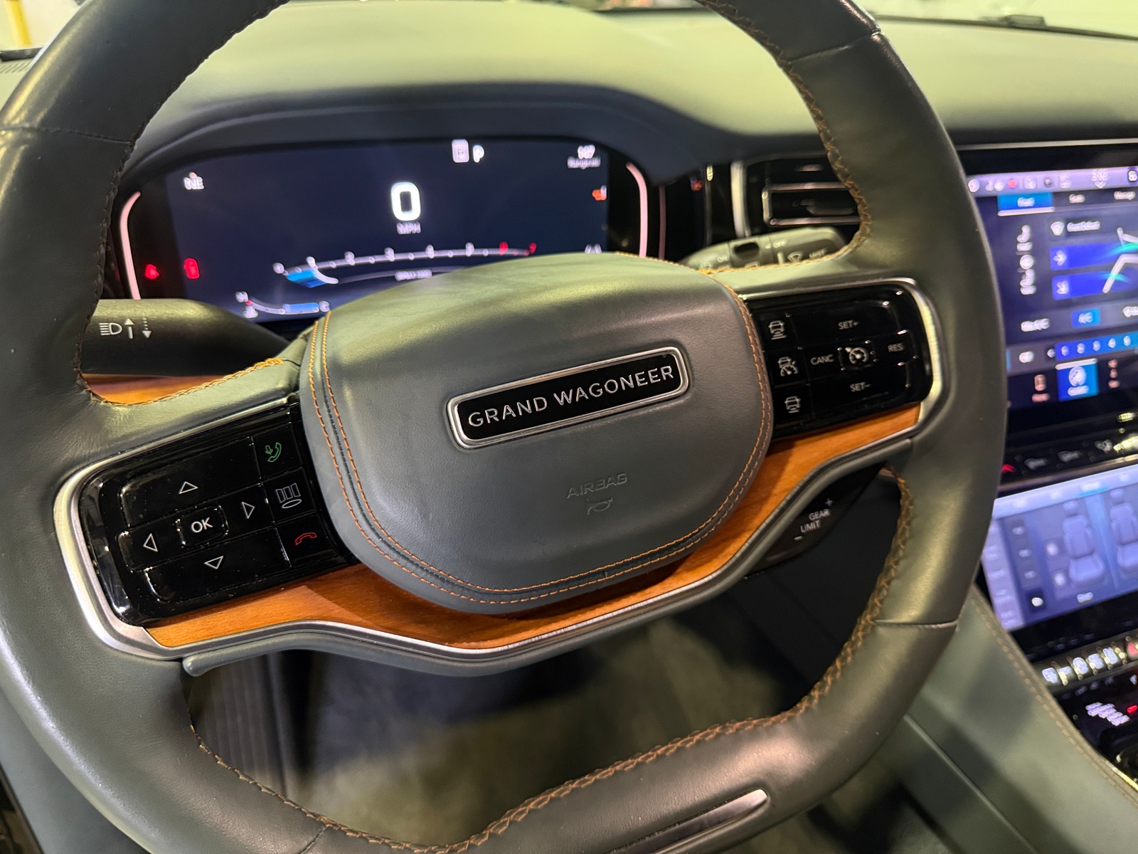 Thumbnail: 2023 Jeep Grand Wagoneer - 4