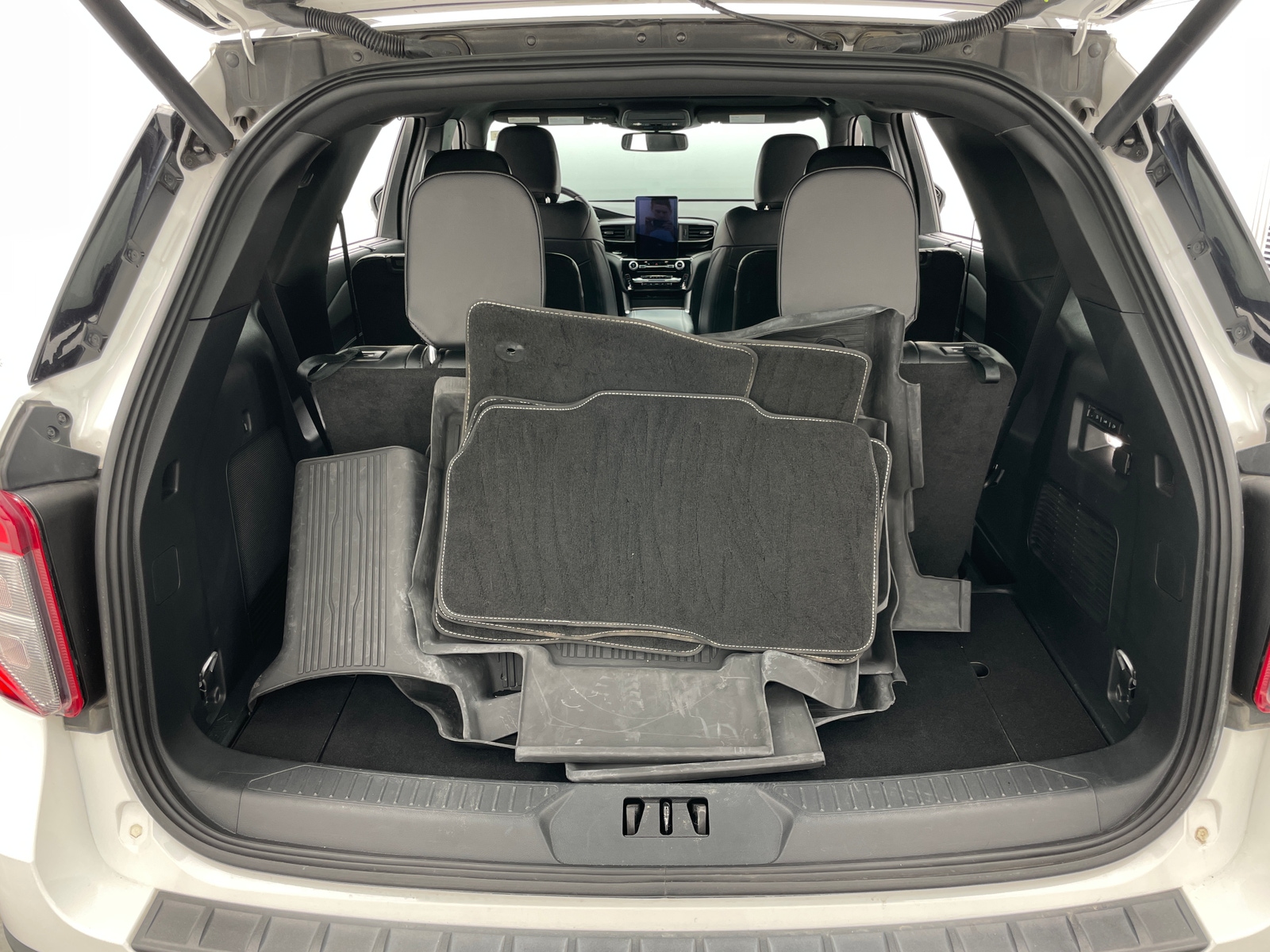 Thumbnail: 2024 Ford Explorer - 6
