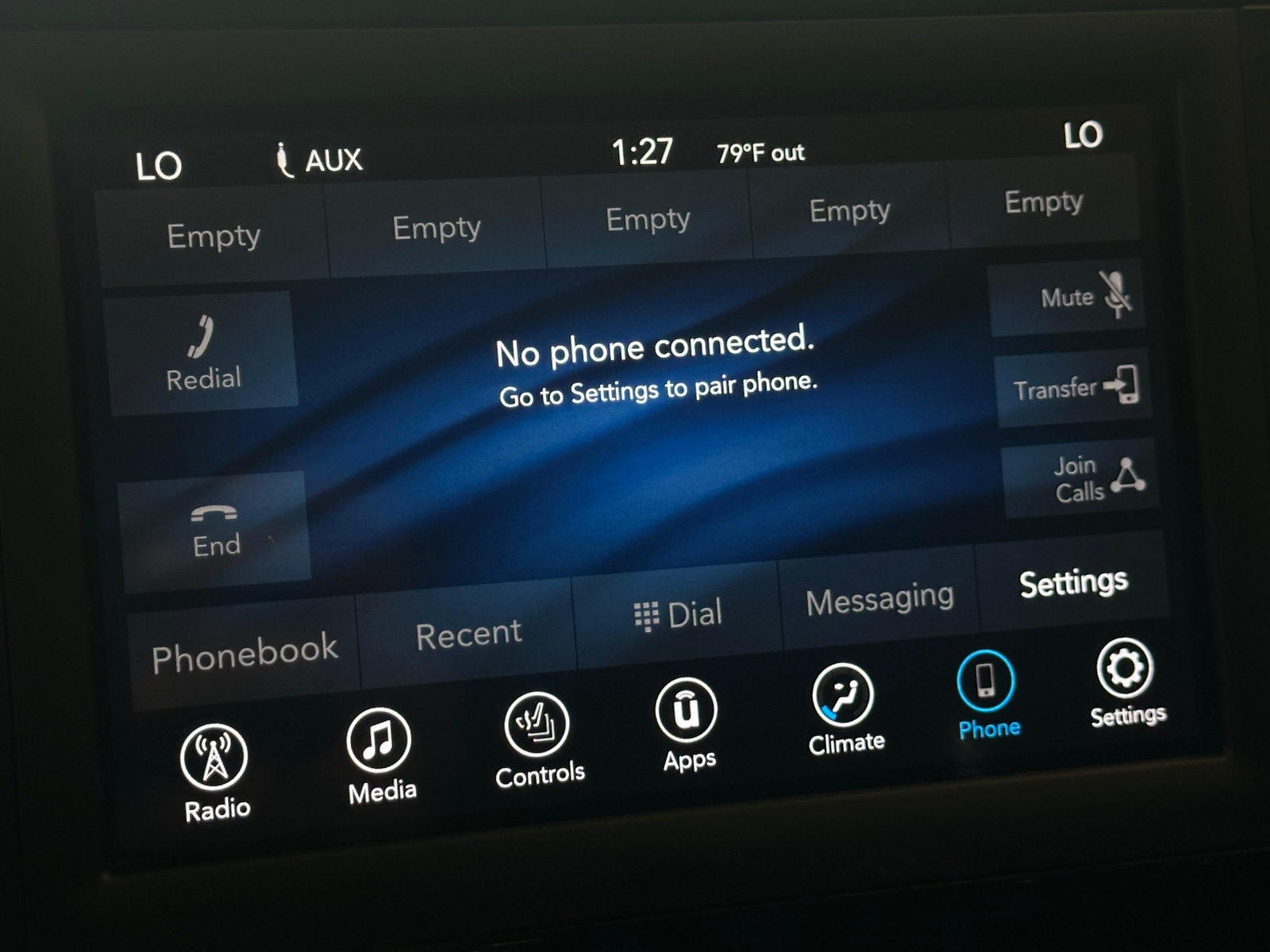 Thumbnail: 2019 Chrysler Pacifica - 3