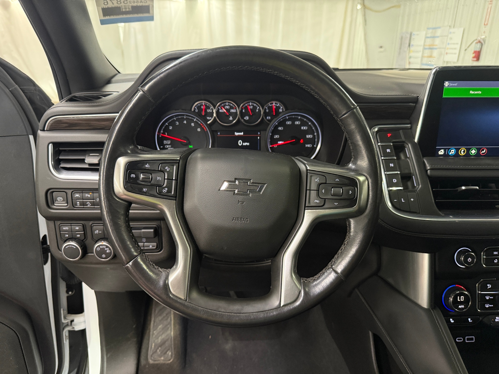Thumbnail: 2021 Chevrolet Tahoe - 4