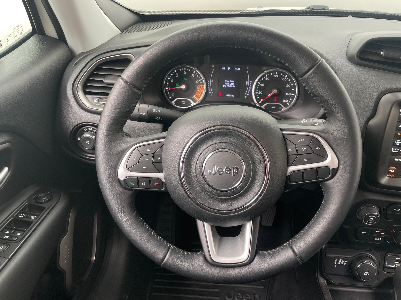 Thumbnail: 2023 Jeep Renegade - 5