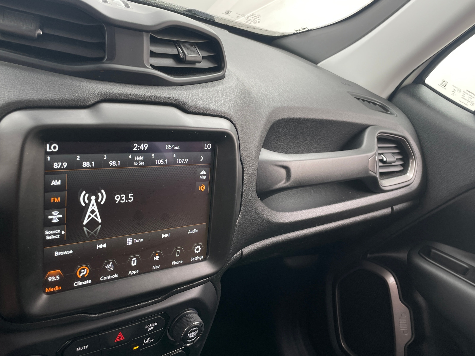 Thumbnail: 2023 Jeep Renegade - 4