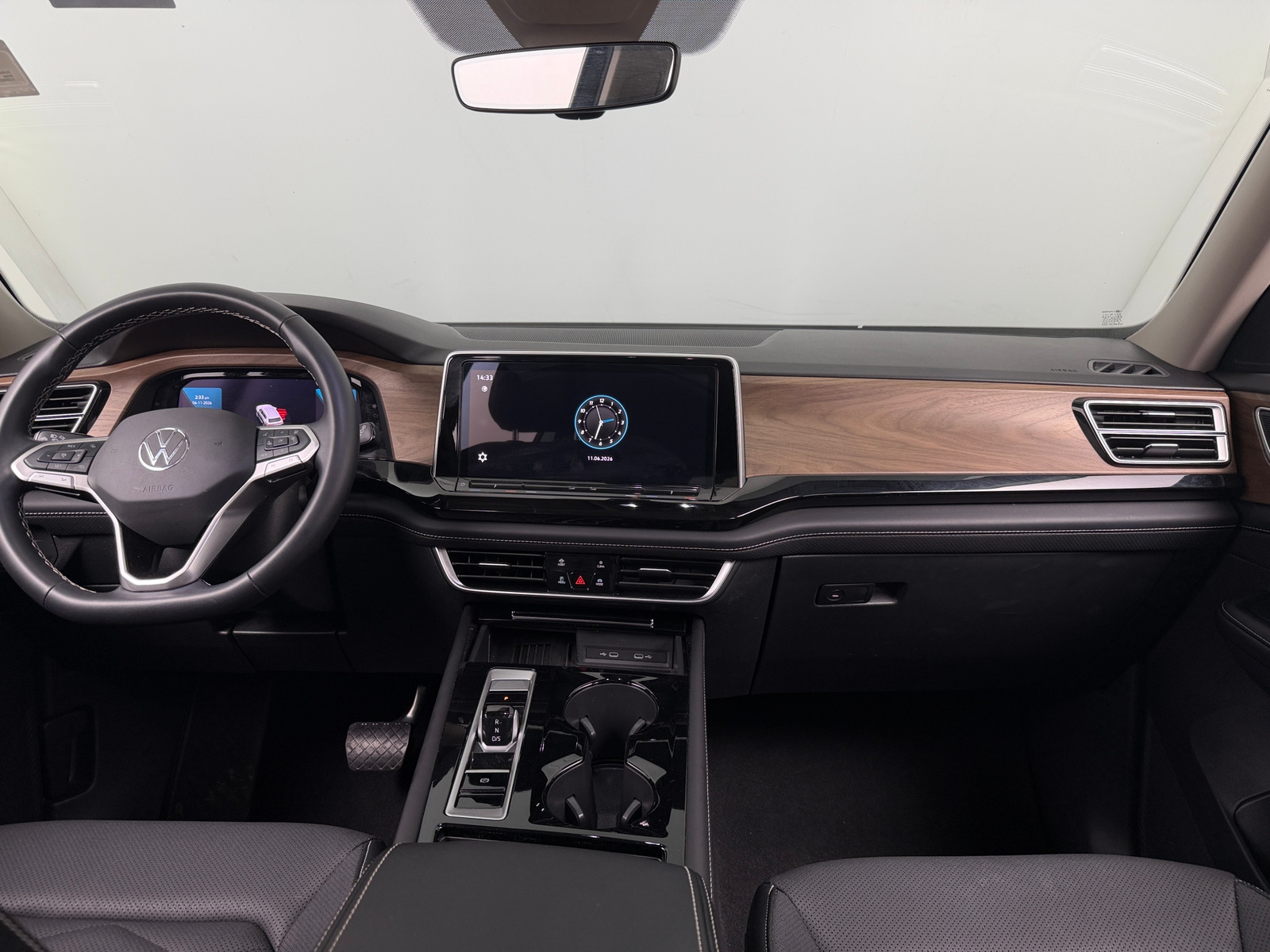 Thumbnail: 2025 Volkswagen Atlas - 2