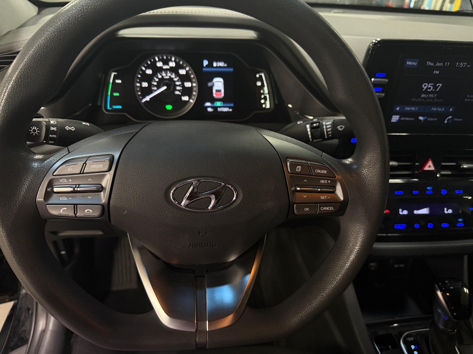 Thumbnail: 2021 Hyundai Ioniq - 5