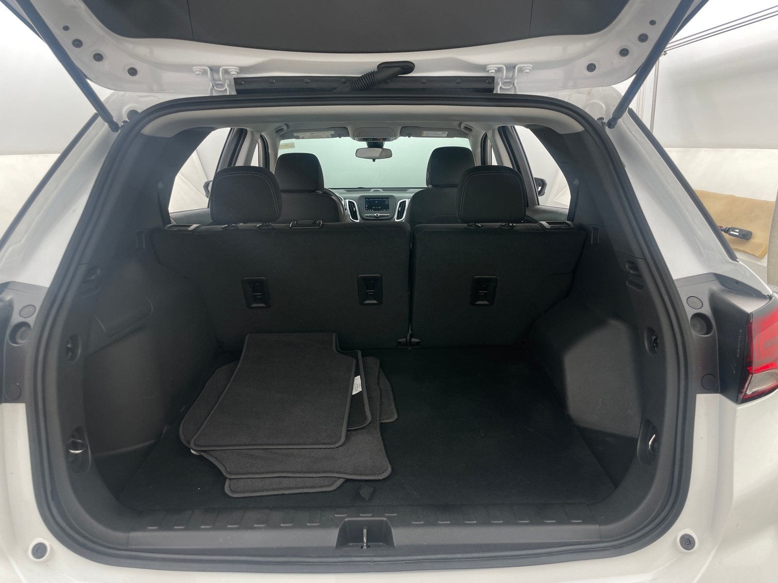 Thumbnail: 2024 Chevrolet Equinox - 7