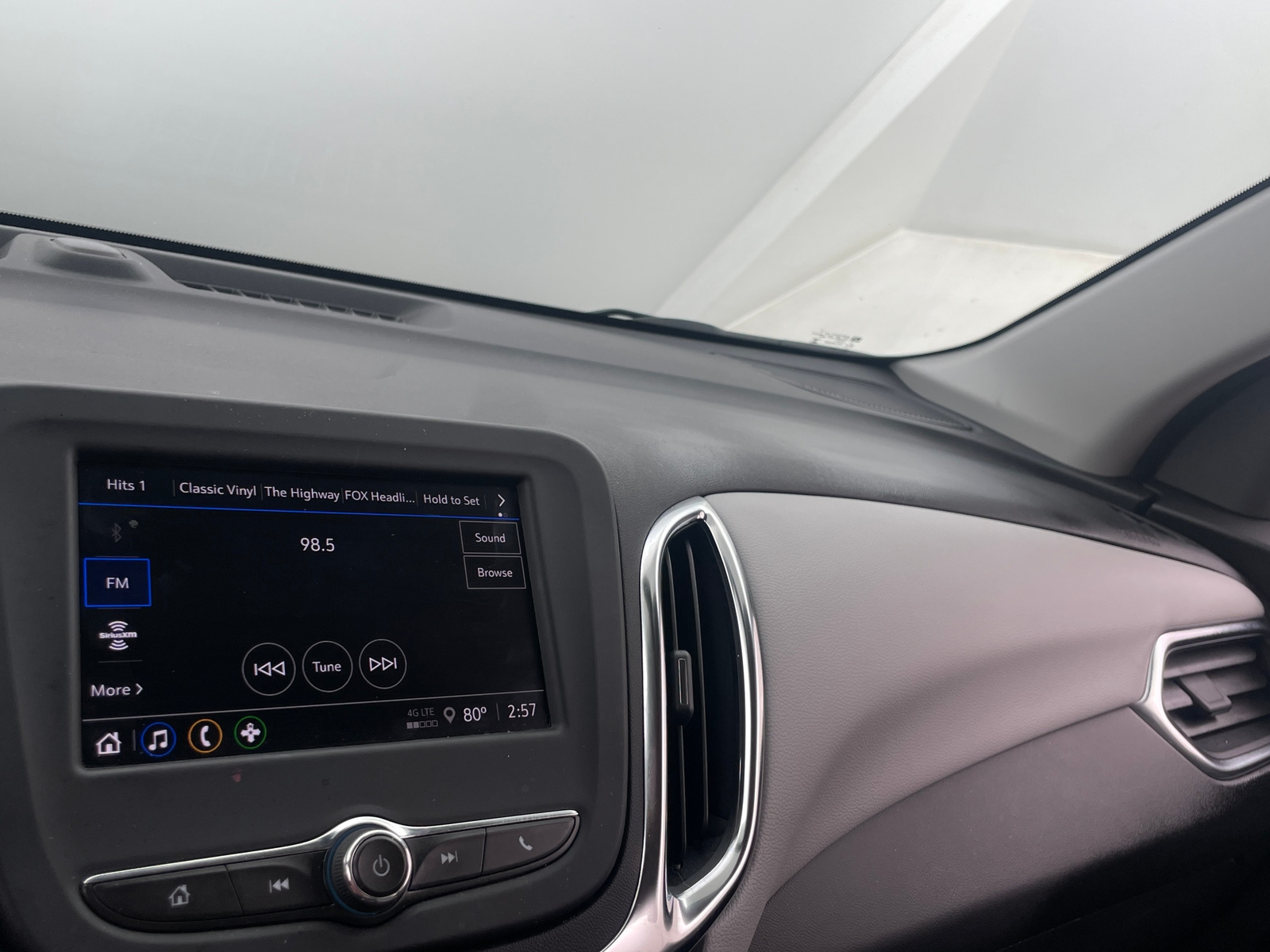 Thumbnail: 2024 Chevrolet Equinox - 4