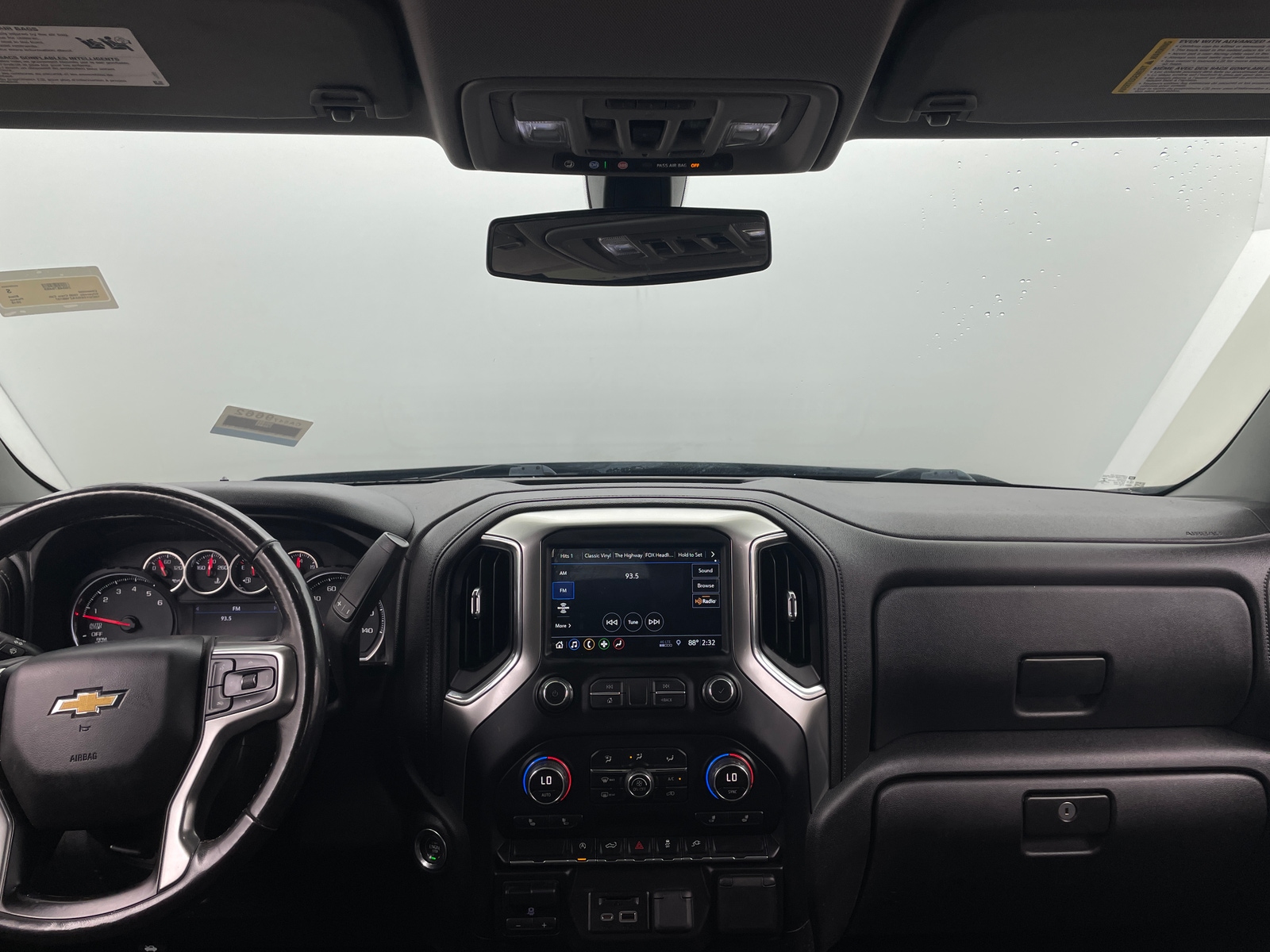 Thumbnail: 2019 Chevrolet Silverado 1500 - 3