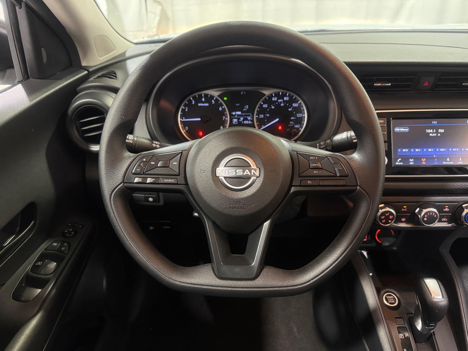 Thumbnail: 2025 Nissan Kicks - 5