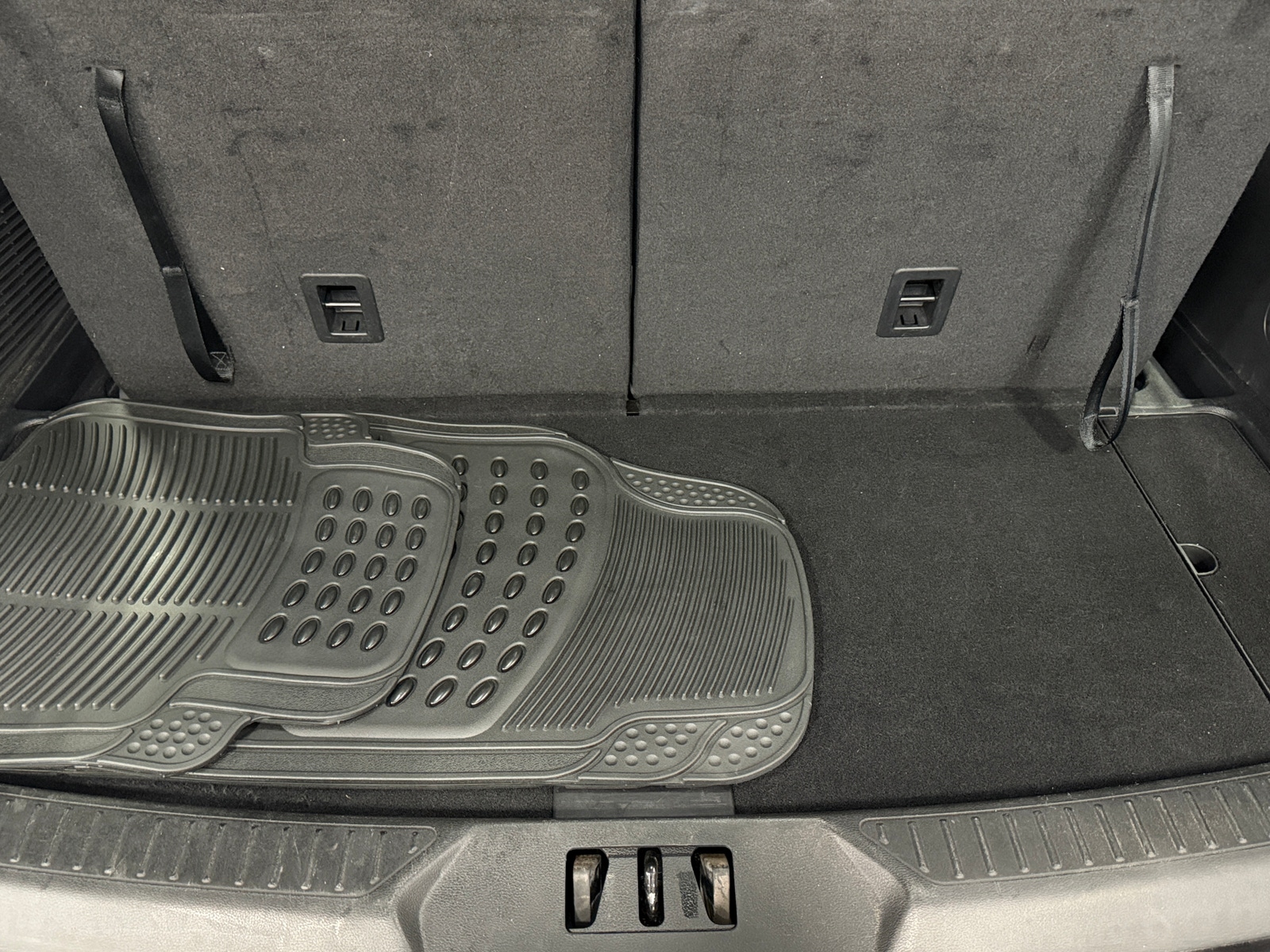 Thumbnail: 2023 Ford Explorer - 7