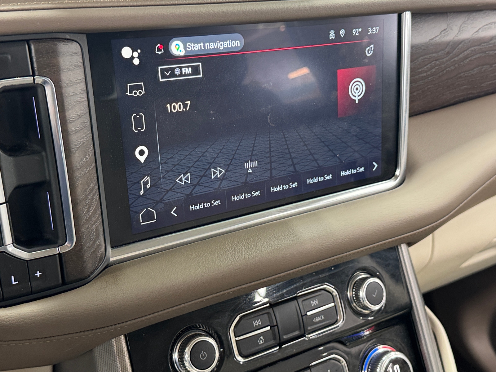 Thumbnail: 2024 GMC Yukon - 3