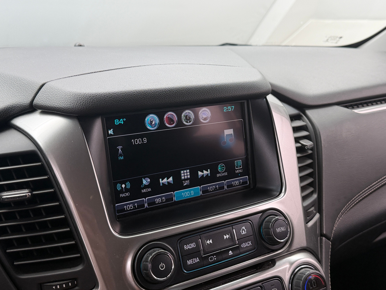 Thumbnail: 2016 Chevrolet Tahoe - 4