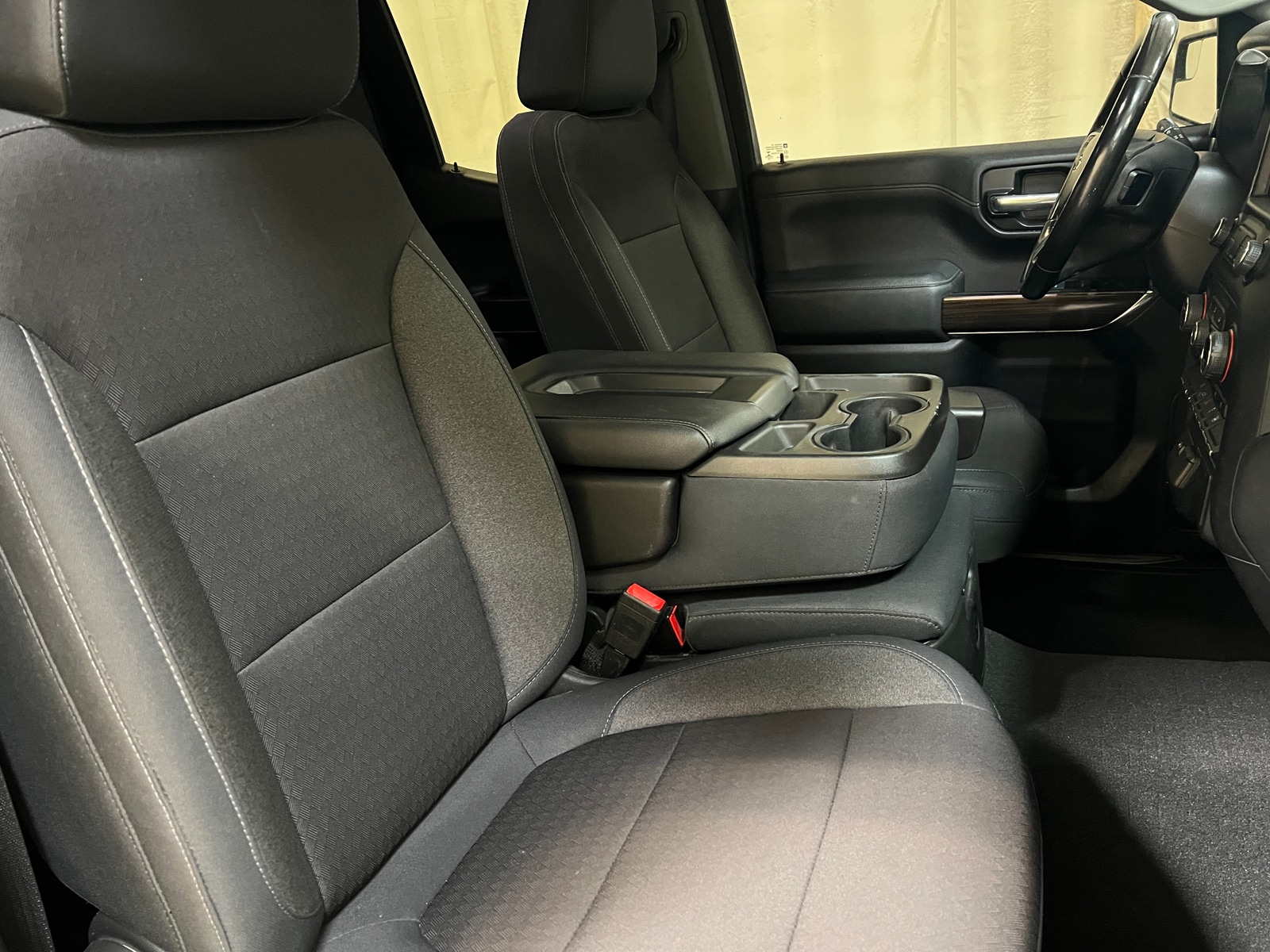 Thumbnail: 2019 Chevrolet Silverado 1500 - 2