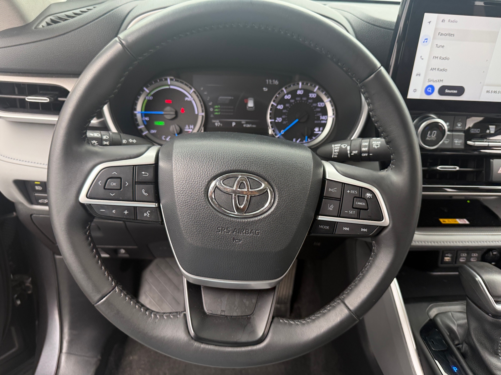 Thumbnail: 2024 Toyota Highlander - 4