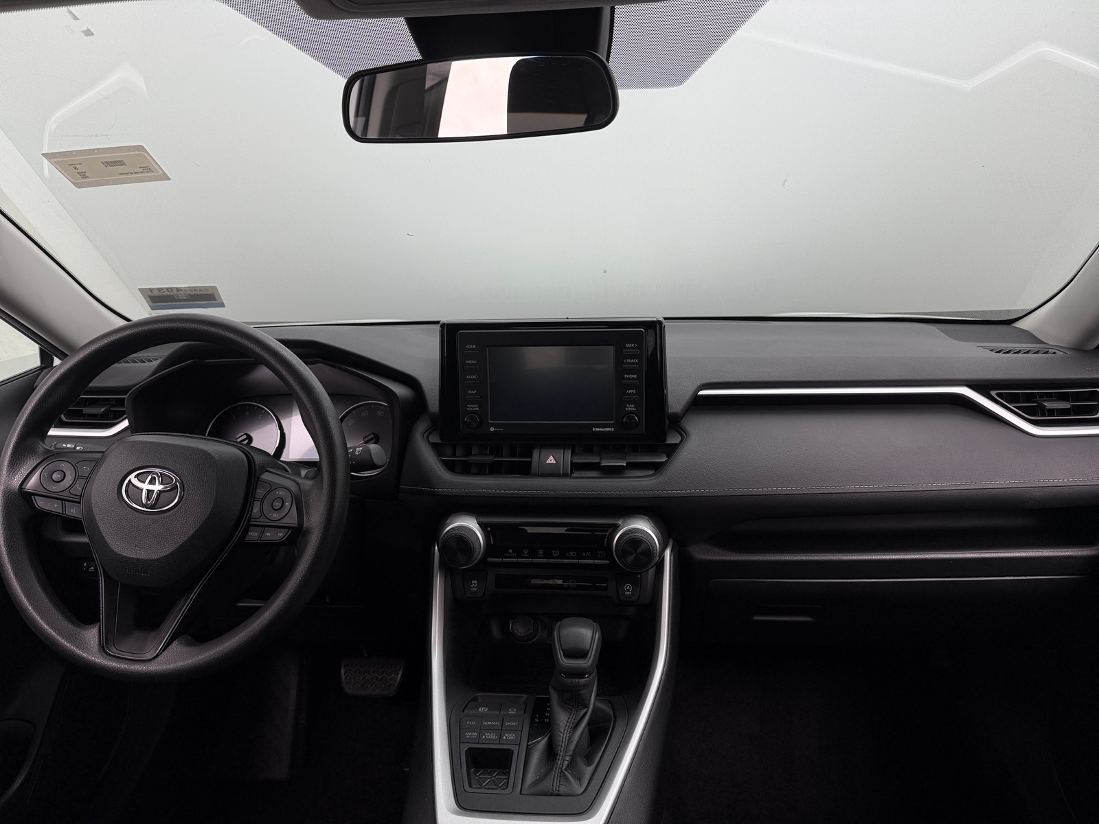 Thumbnail: 2020 Toyota RAV4 - 3