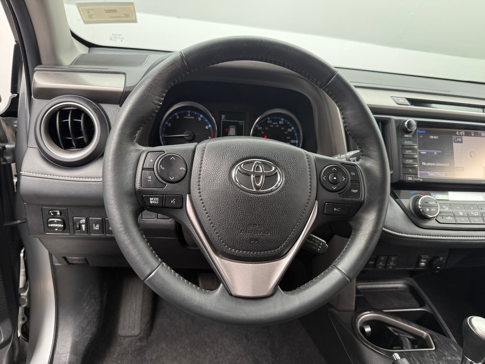 Thumbnail: 2017 Toyota RAV4 - 5