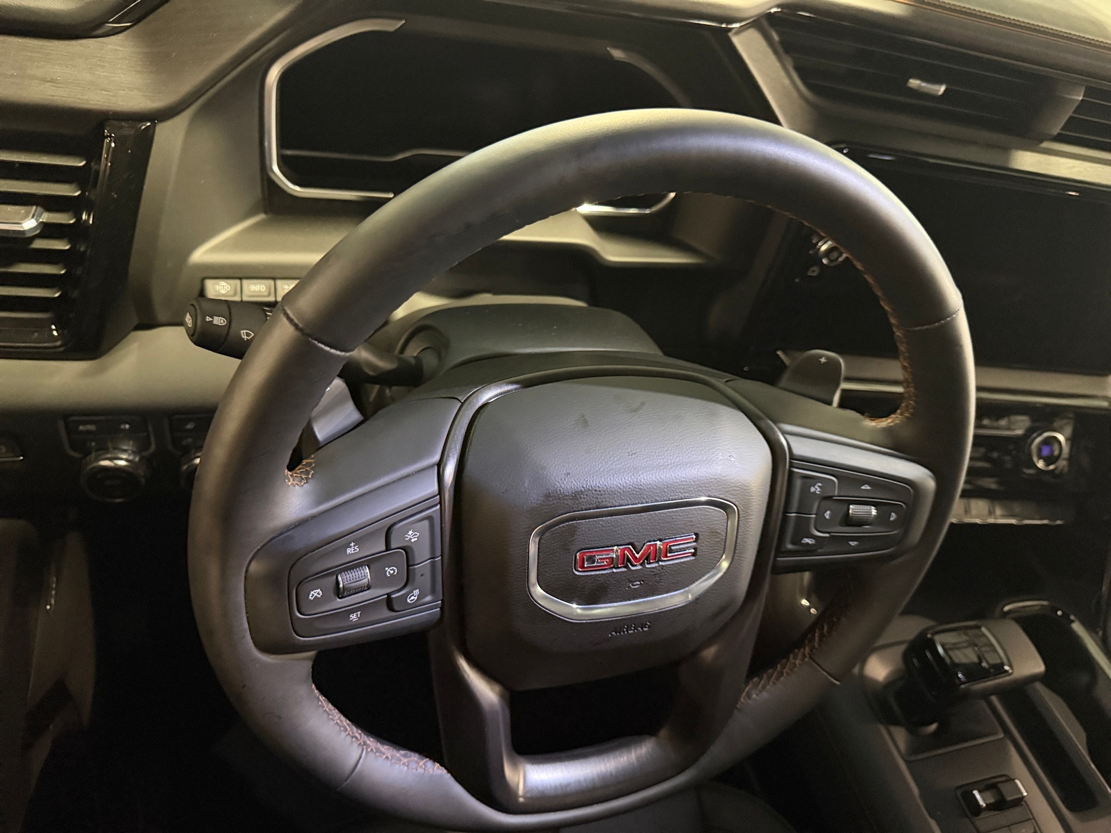 Thumbnail: 2023 GMC Sierra 1500 - 4
