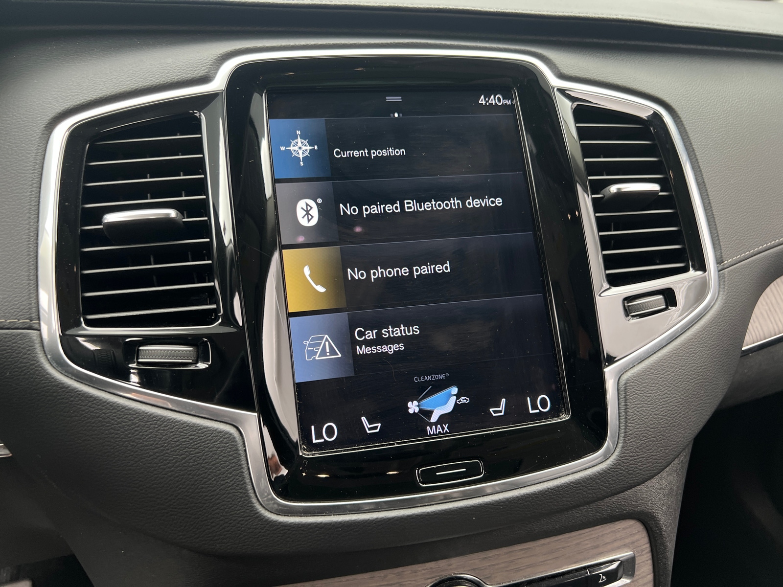 Thumbnail: 2022 Volvo XC90 - 3