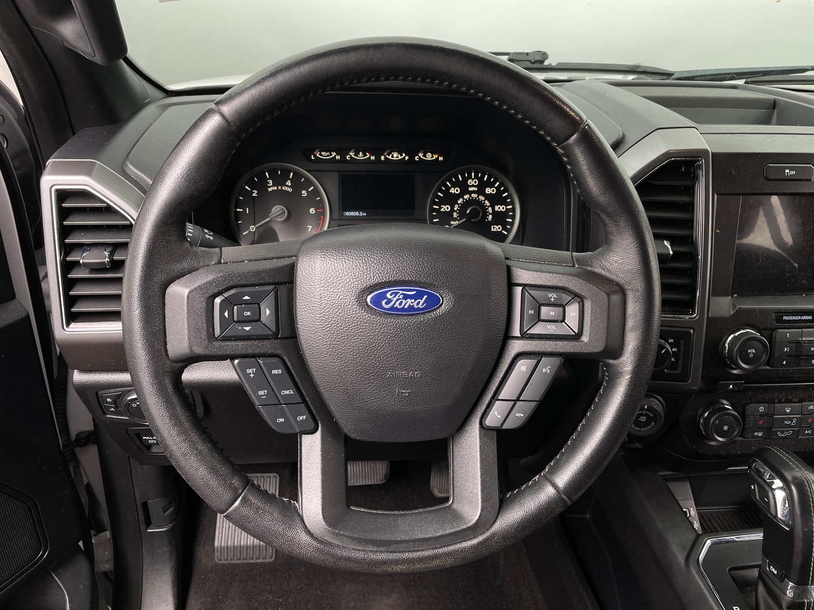 Thumbnail: 2018 Ford Econoline - 5