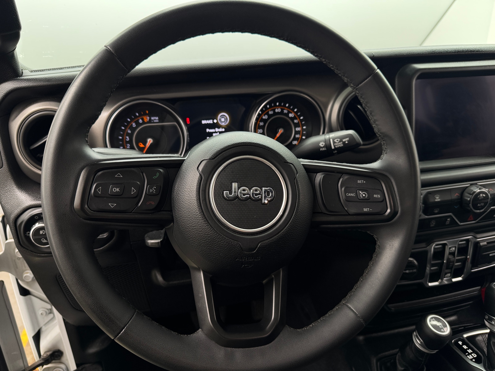 Thumbnail: 2023 Jeep Gladiator - 5