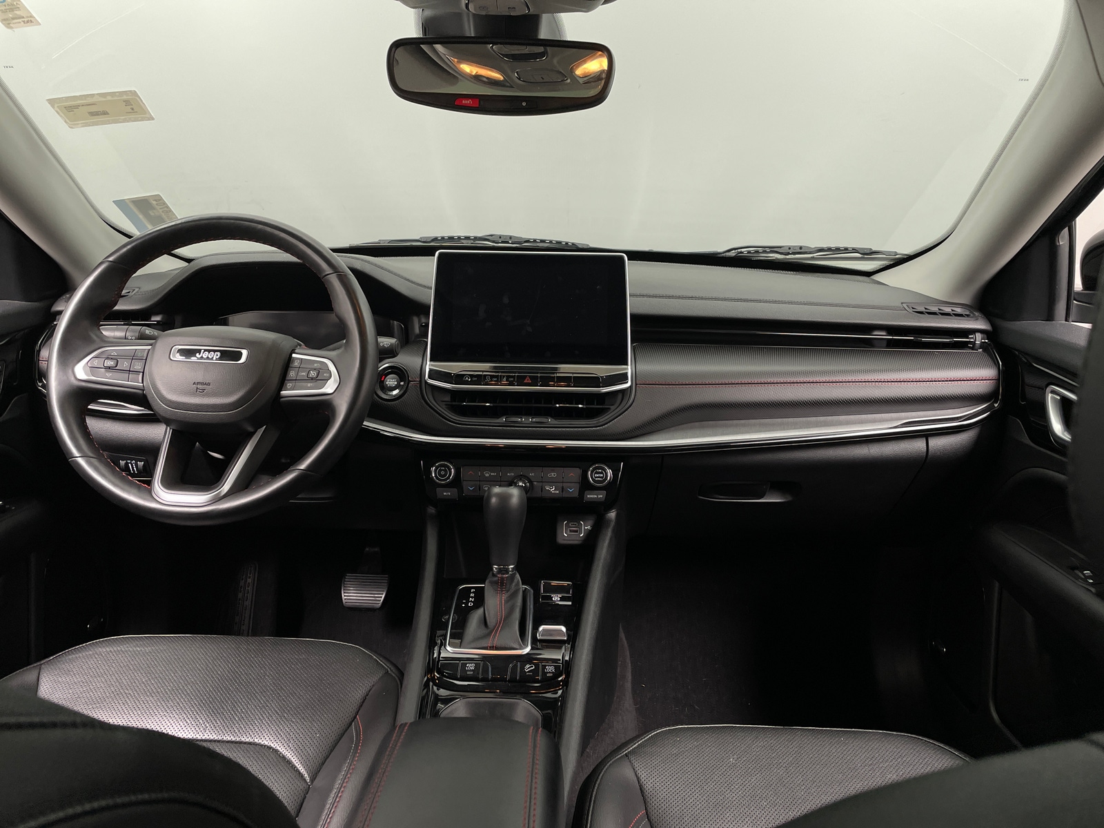 Thumbnail: 2022 Jeep Compass - 2