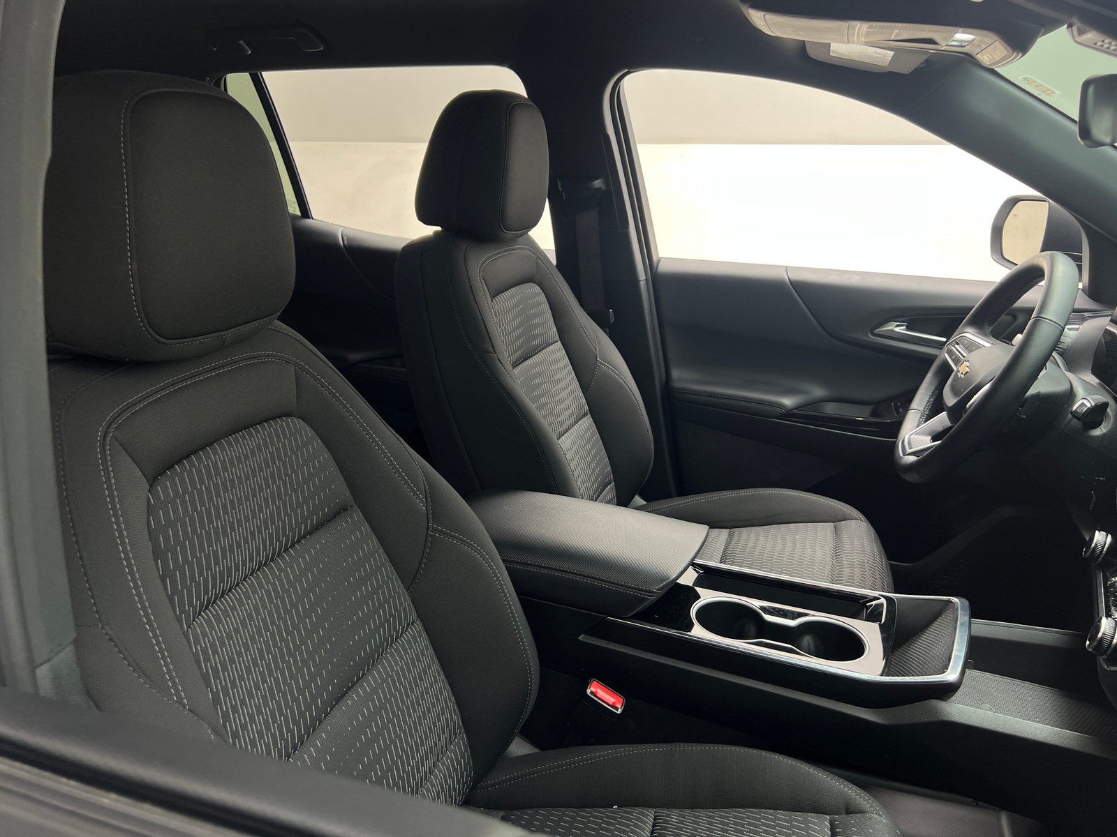 Thumbnail: 2025 Chevrolet Equinox - 2