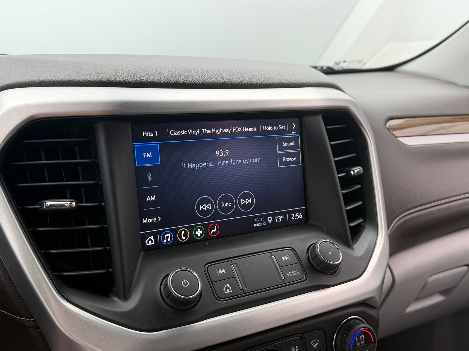 Thumbnail: 2022 GMC Acadia - 4