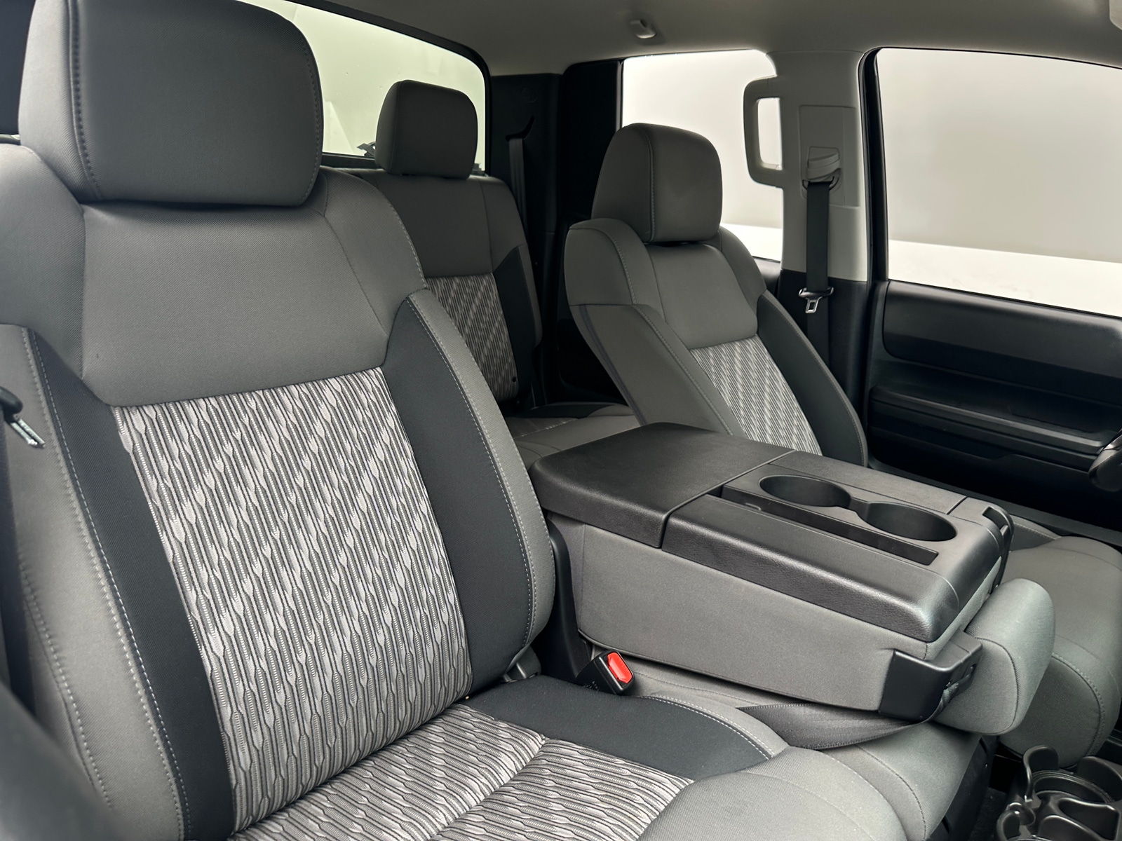 Thumbnail: 2019 Toyota Tundra - 2