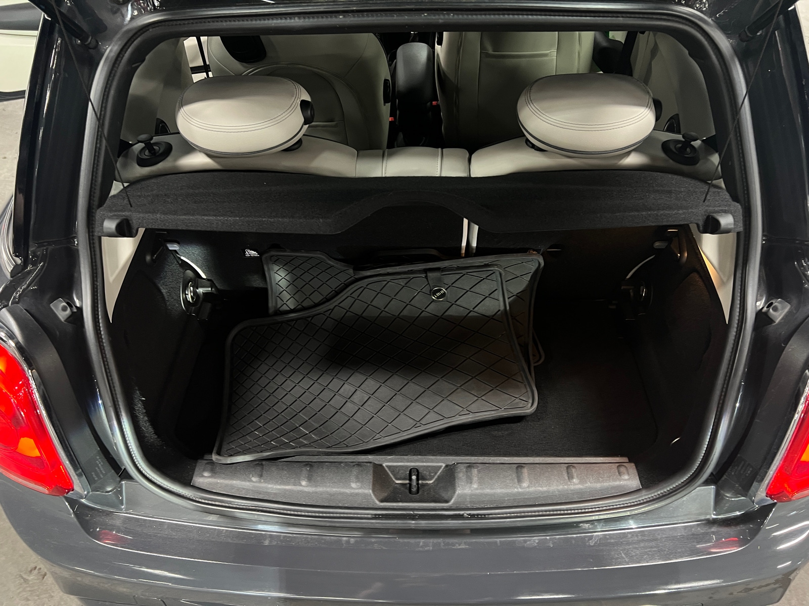 Thumbnail: 2014 MINI Cooper Hardtop - 7