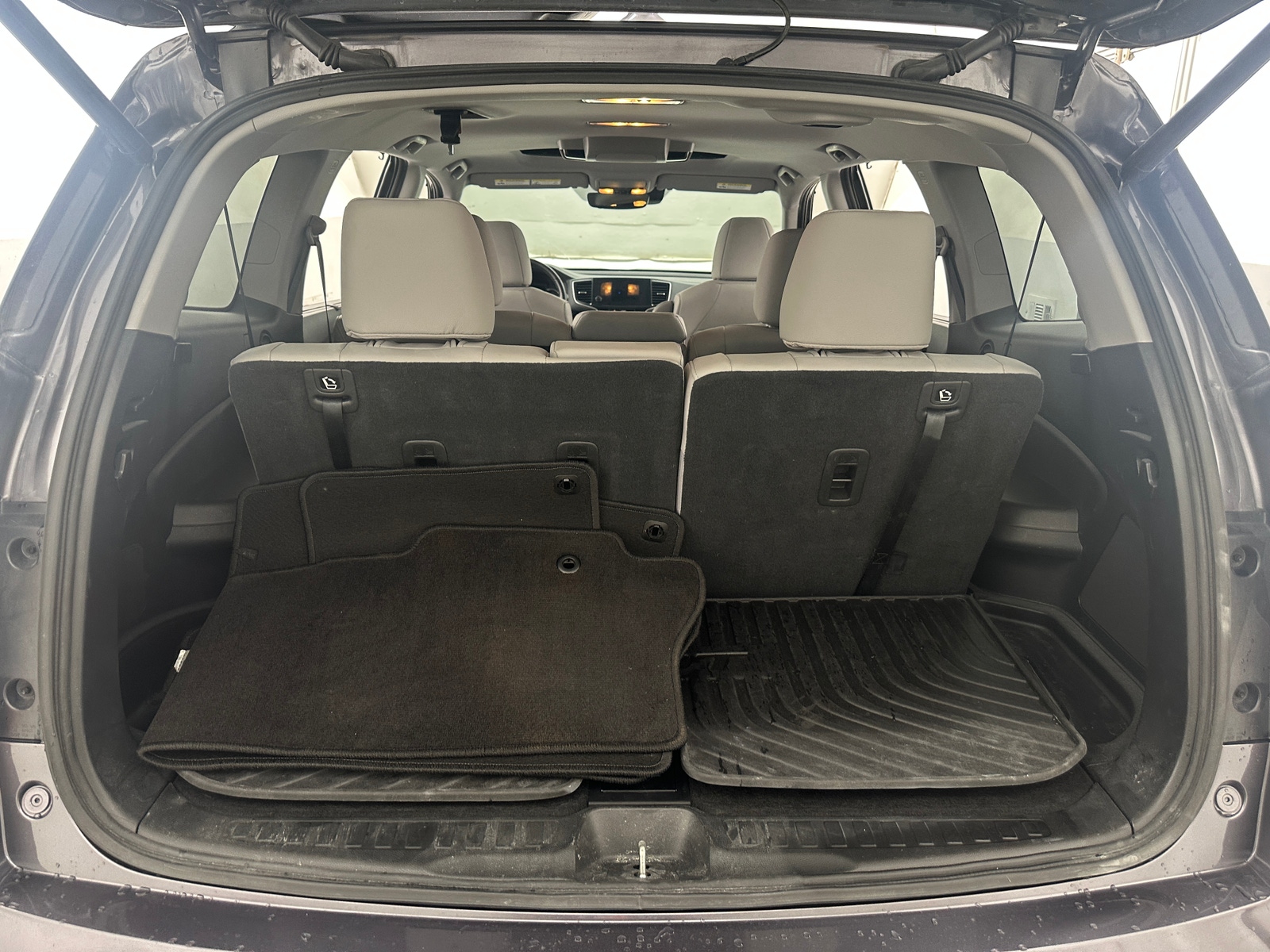 Thumbnail: 2019 Honda Pilot - 6