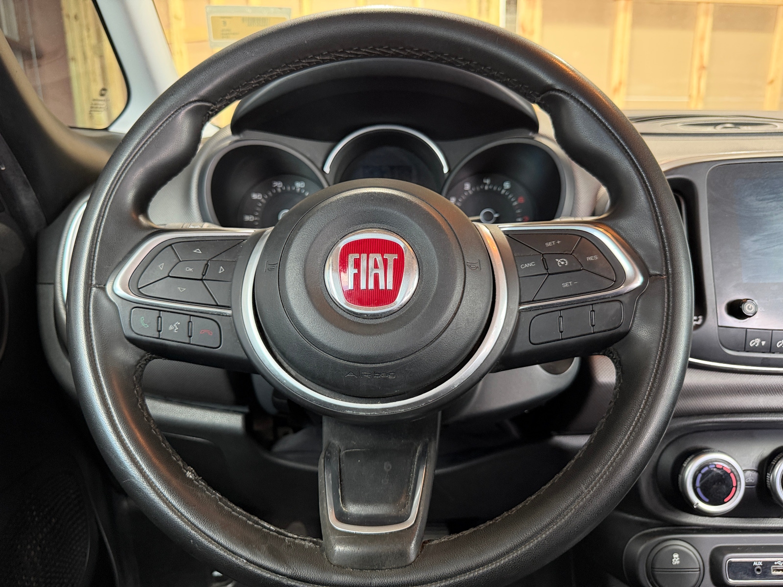 Thumbnail: 2018 Fiat 500L - 5