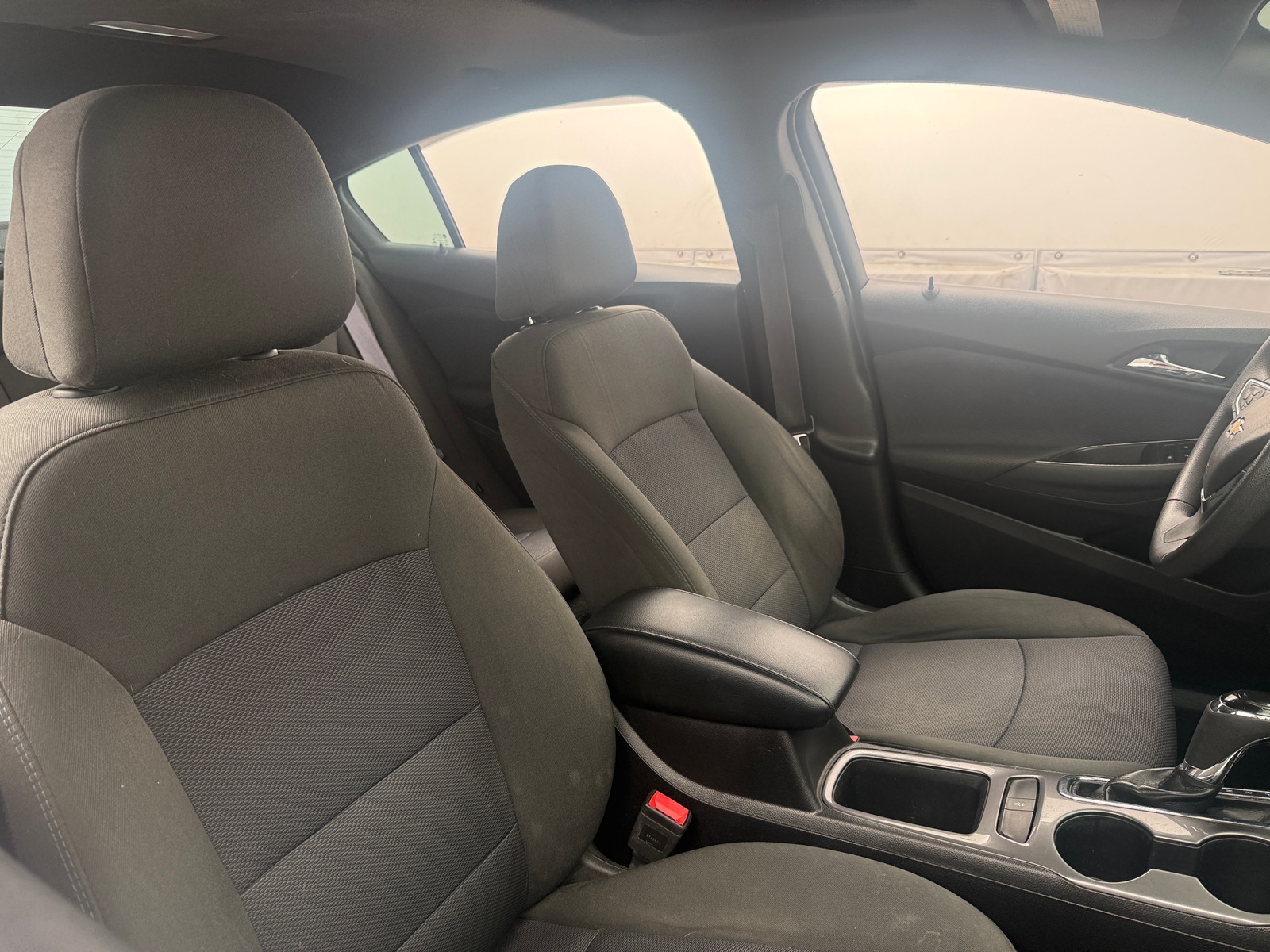 Thumbnail: 2017 Chevrolet Cruze - 2