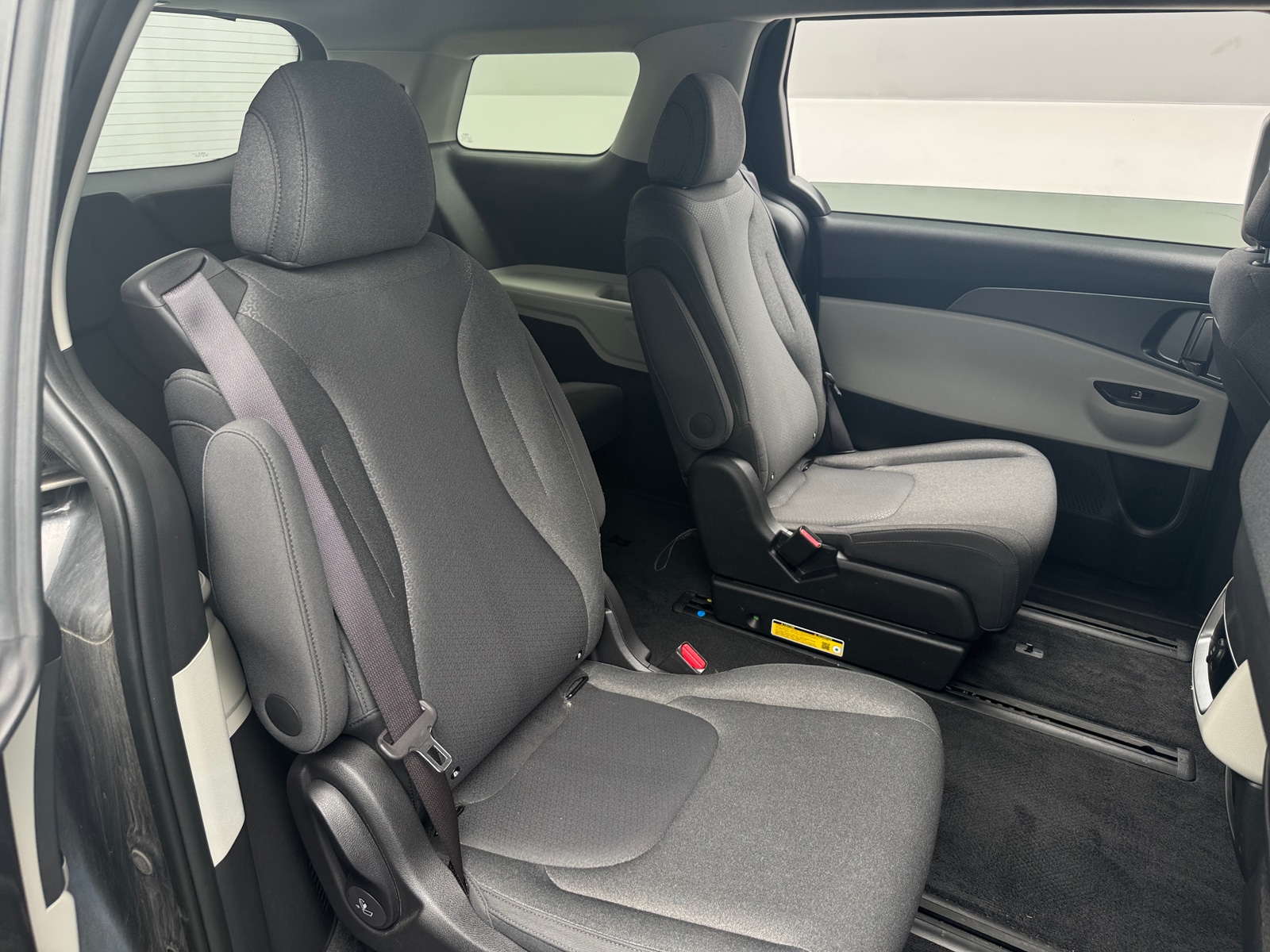 Thumbnail: 2024 Kia Carnival - 6