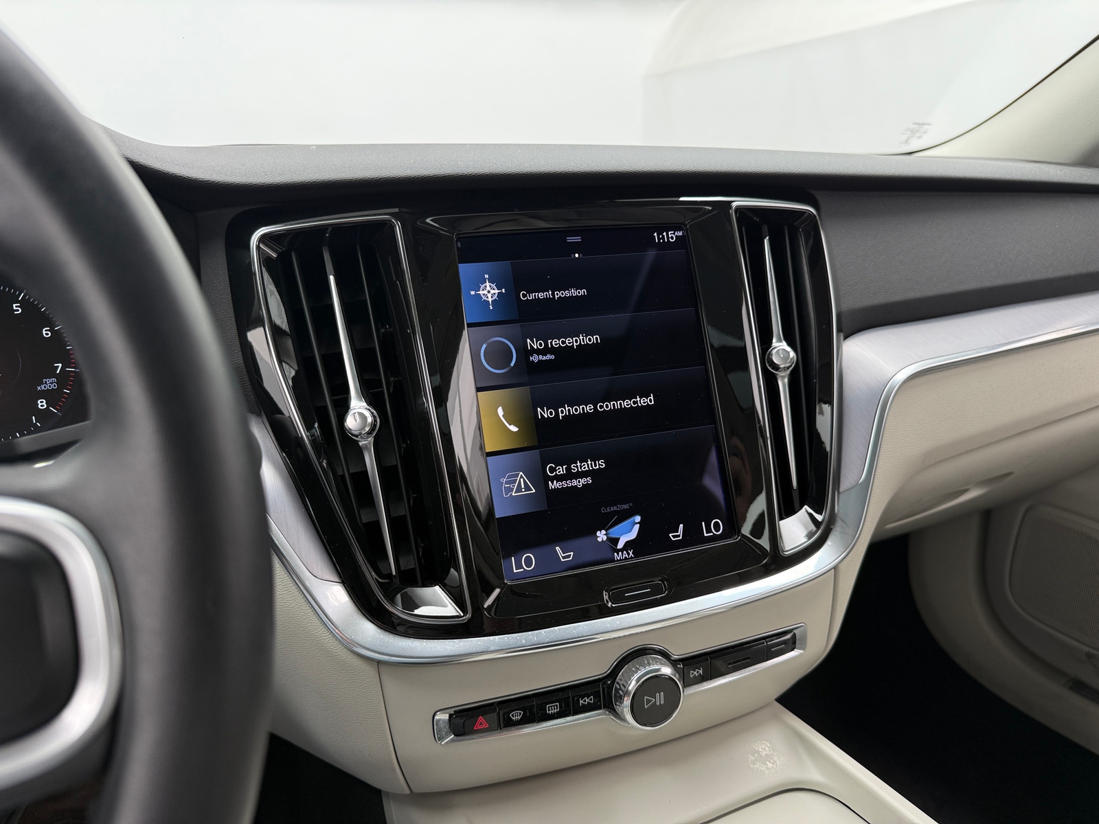 Thumbnail: 2022 Volvo S60 - 3