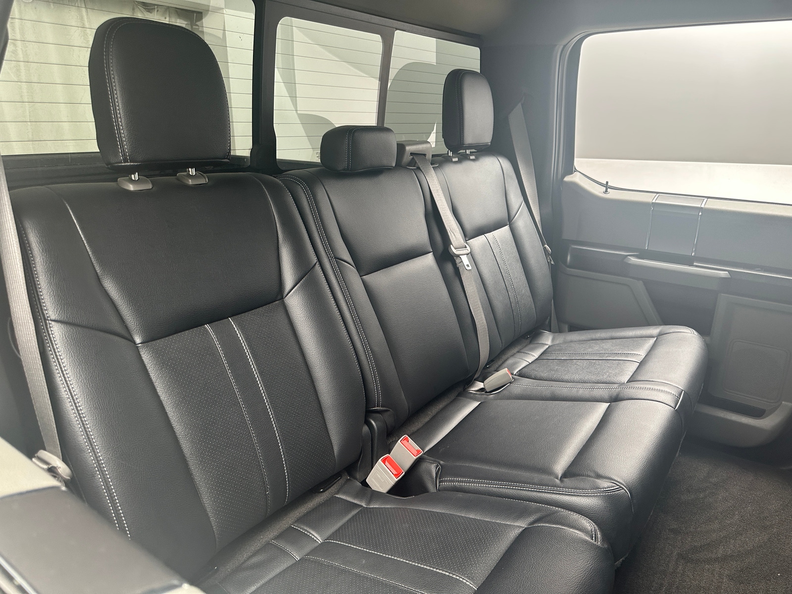Thumbnail: 2020 Ford Econoline - 6