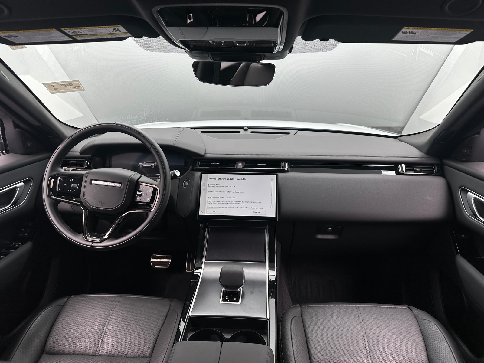 Thumbnail: 2026 Land Rover Range Rover Velar - 2