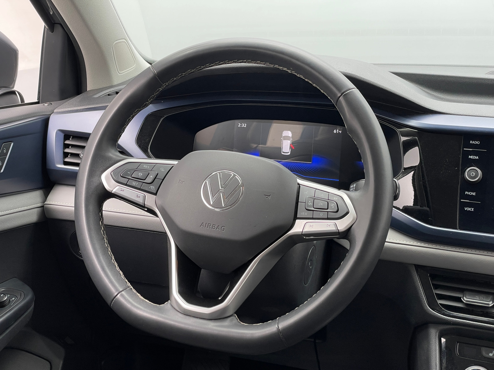 Thumbnail: 2024 Volkswagen Taos - 5