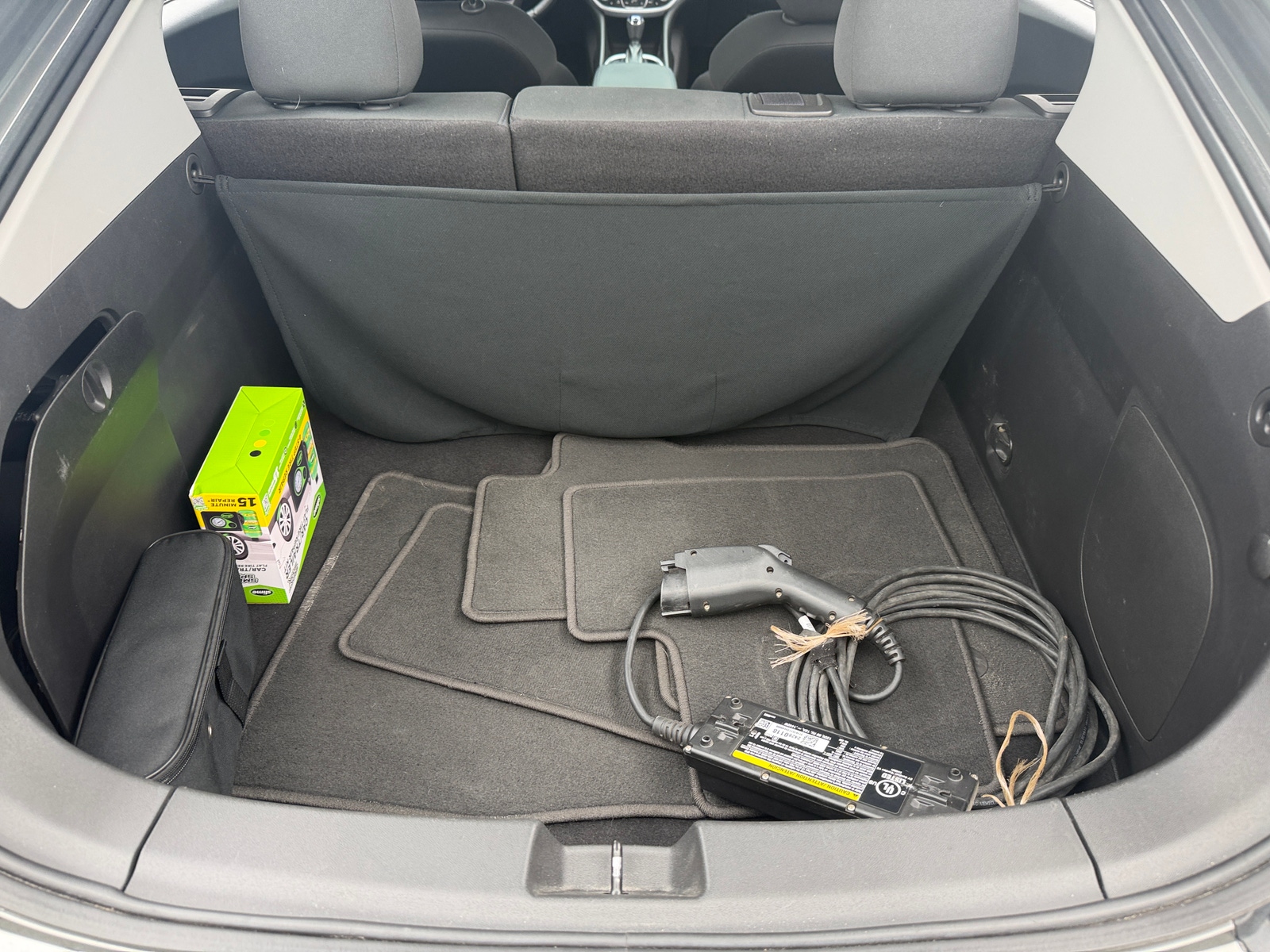 Thumbnail: 2017 Chevrolet Volt - 7
