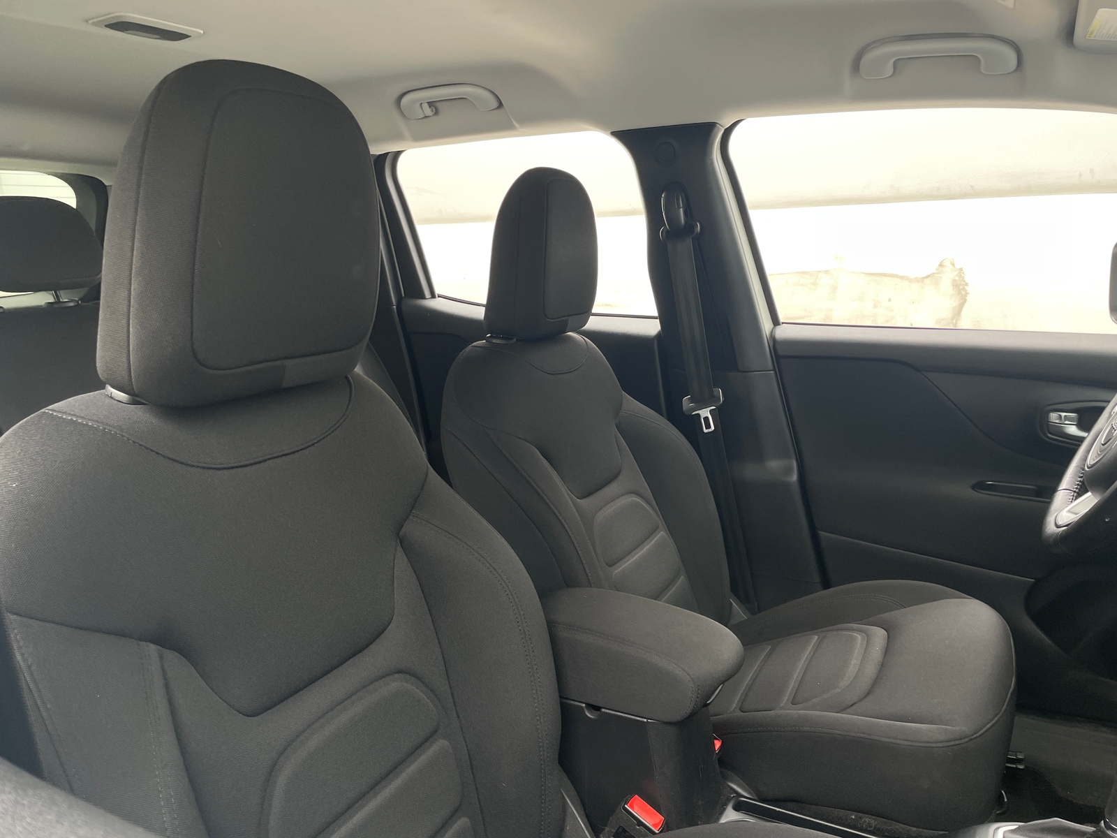 Thumbnail: 2018 Jeep Renegade - 2