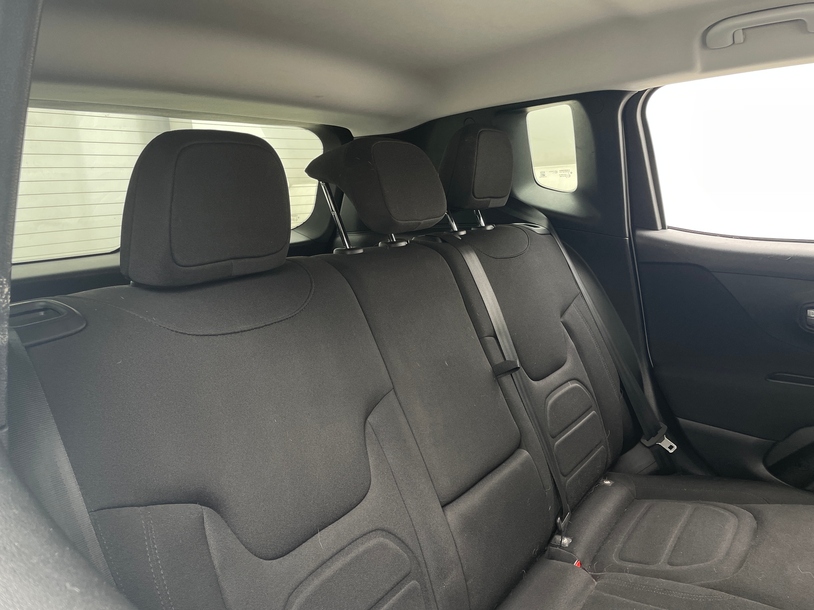 Thumbnail: 2018 Jeep Renegade - 6