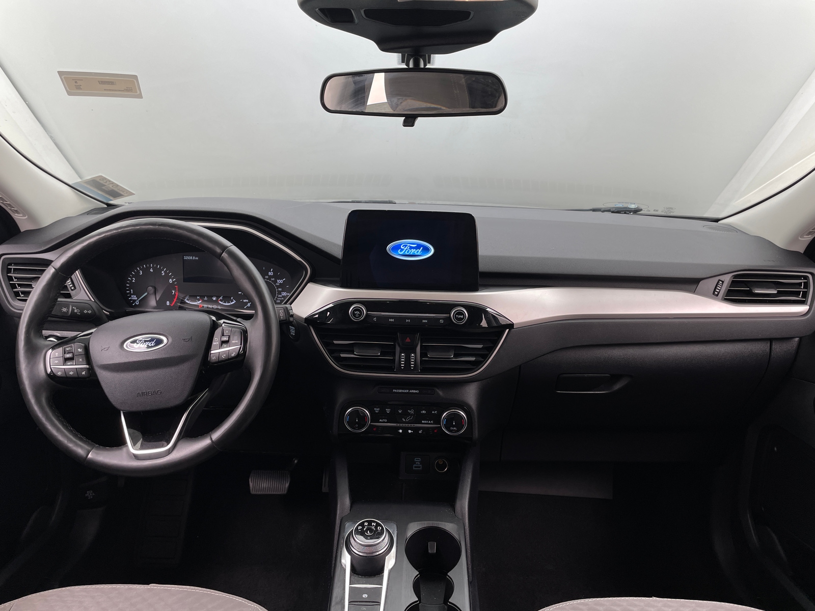 Thumbnail: 2022 Ford Escape - 3