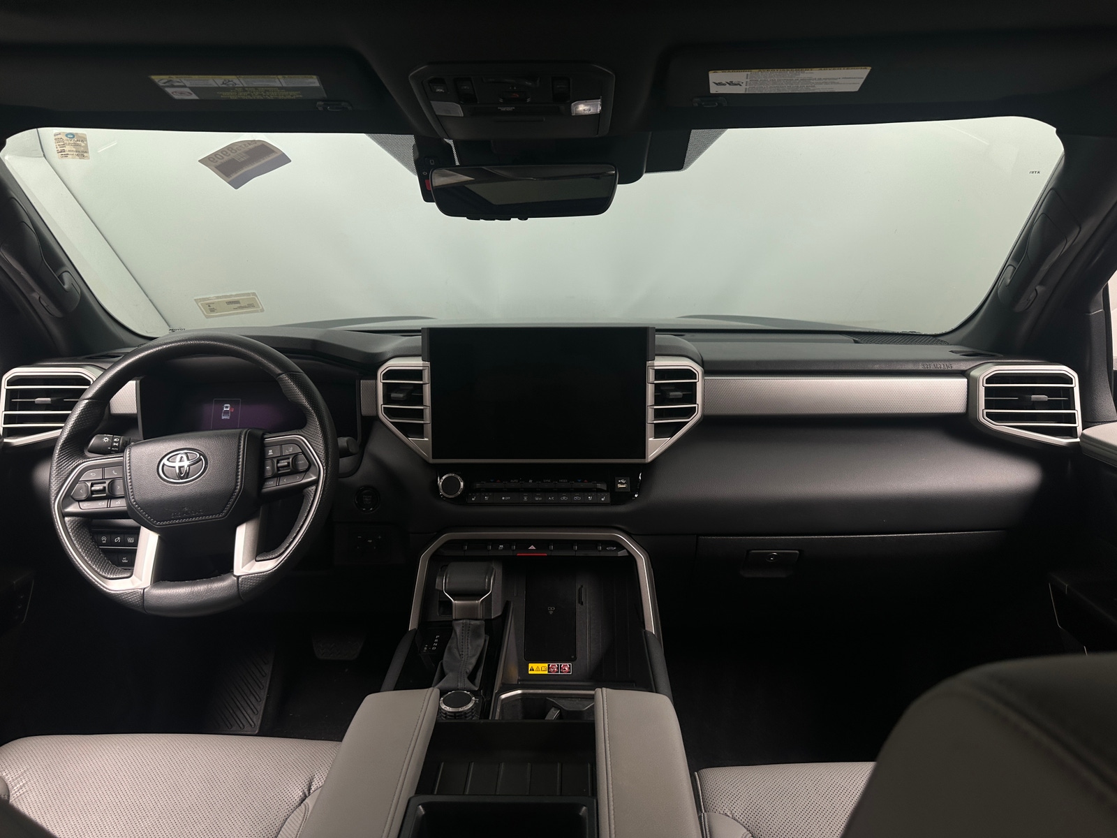 Thumbnail: 2025 Toyota Tundra - 2