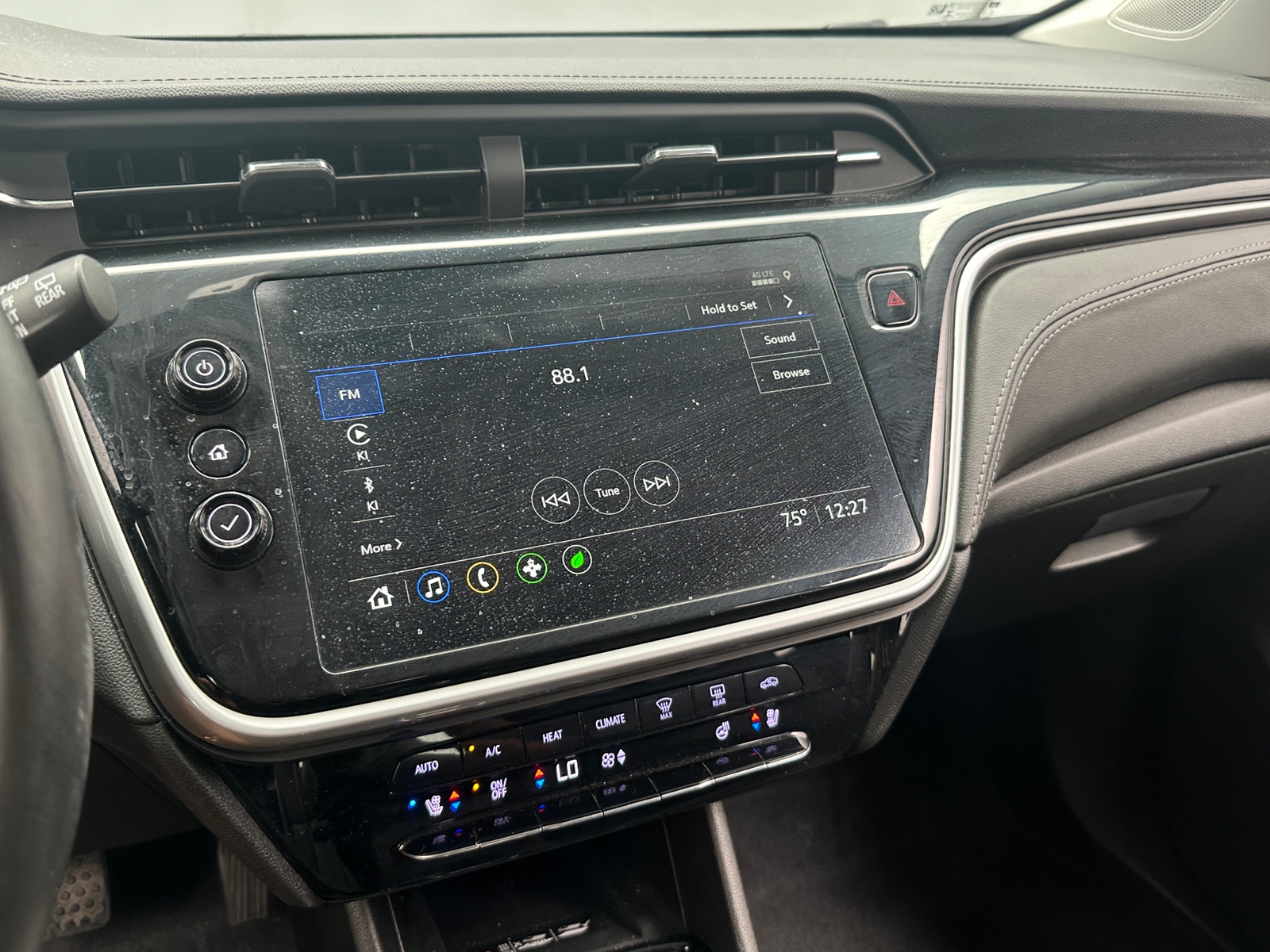 Thumbnail: 2023 Chevrolet Bolt EUV - 3