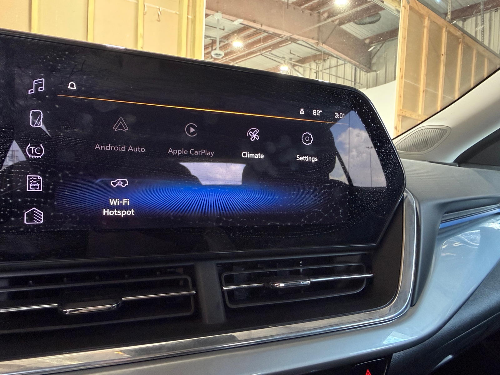 Thumbnail: 2025 Chevrolet Trax - 4