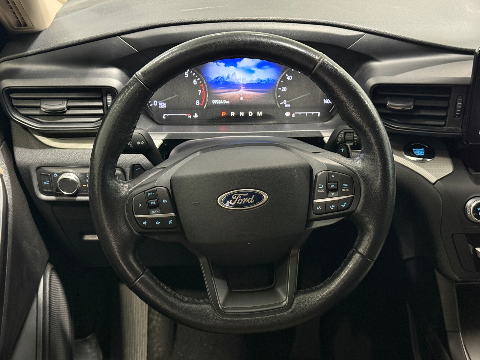 Thumbnail: 2020 Ford Explorer - 5