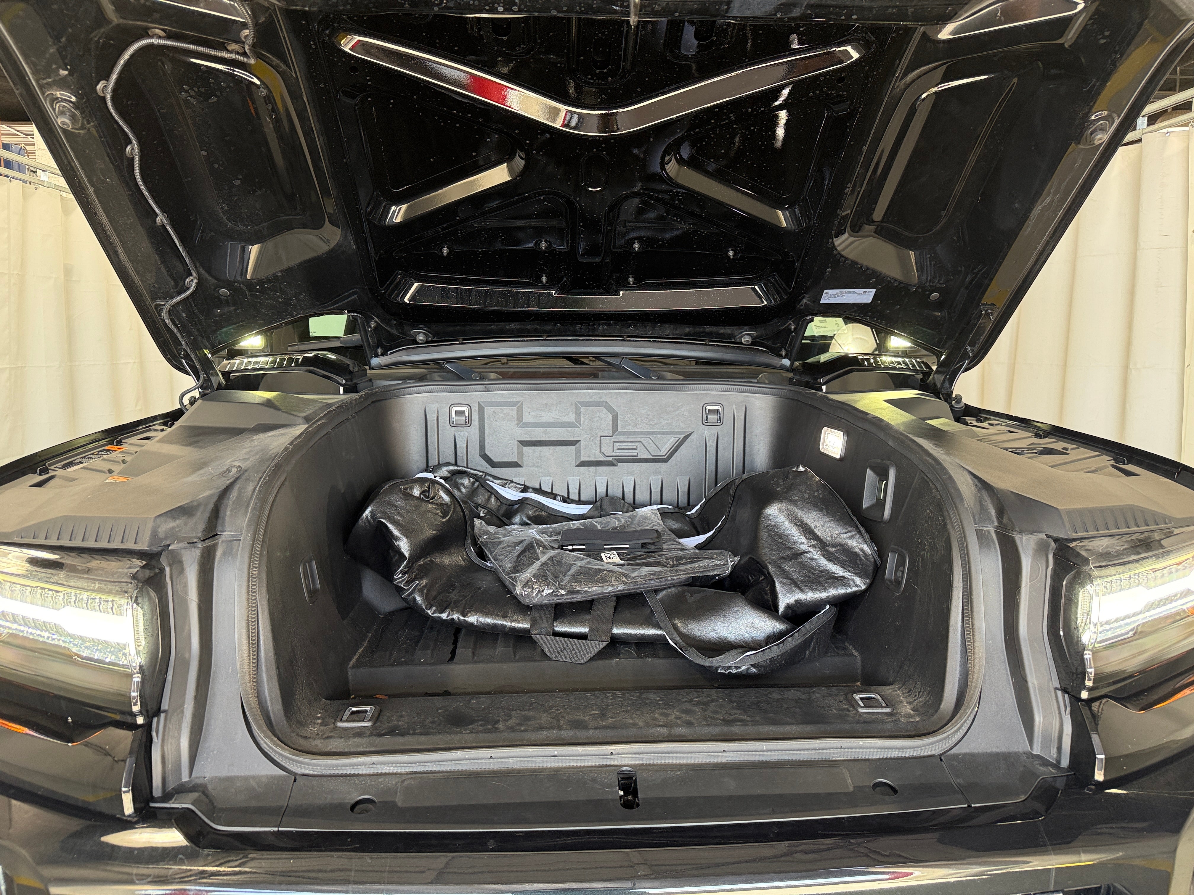 Used 2024 GMC HUMMER EV 3X with VIN 1GT10DDB5RU108515 for sale in Oak Creek, WI