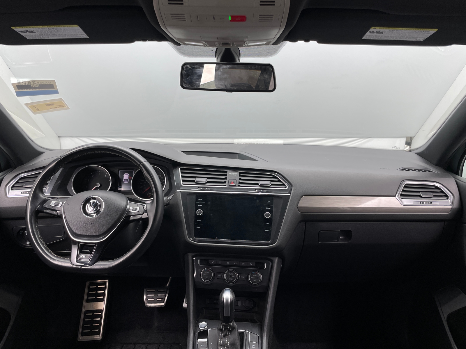 Thumbnail: 2021 Volkswagen Tiguan - 2